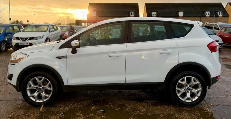 Ford Kuga 2.0 Tdci Zetec 2Wd Euro 5 NU61TEJ White #6