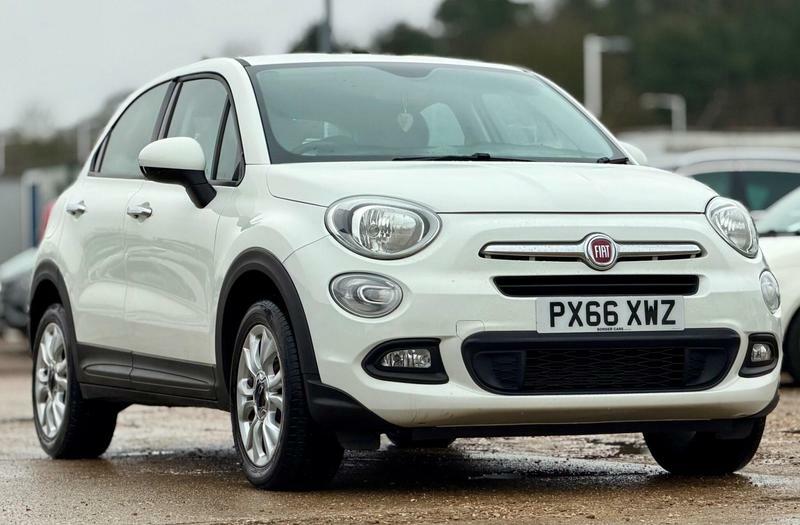 Fiat 500X 1.6 E-torq Pop Star Euro 6 PX66XWZ White #2