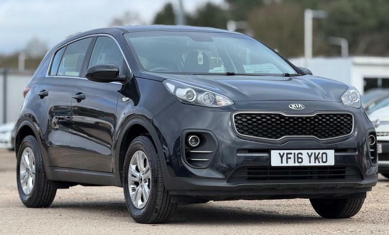 Kia Sportage 1.7 Crdi 1 Euro 6 Ss YF16YKO Black #2