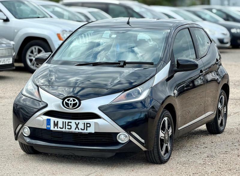 Toyota Aygo 1.0 Vvt-i X-clusiv Euro 5 Euro 5 MJ15XJP Black #6