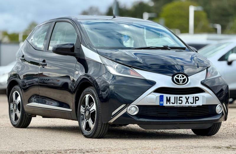 Toyota Aygo 1.0 Vvt-i X-clusiv Euro 5 Euro 5 MJ15XJP Black #5