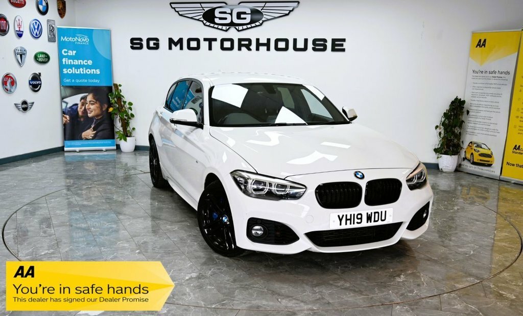 BMW 1 Series 1.5L M Sport Shadow Edition White