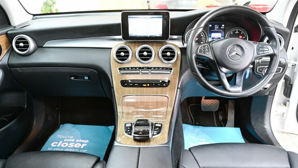 Mercedes-Benz GLC Class 2L Sport WH17ANX White #3