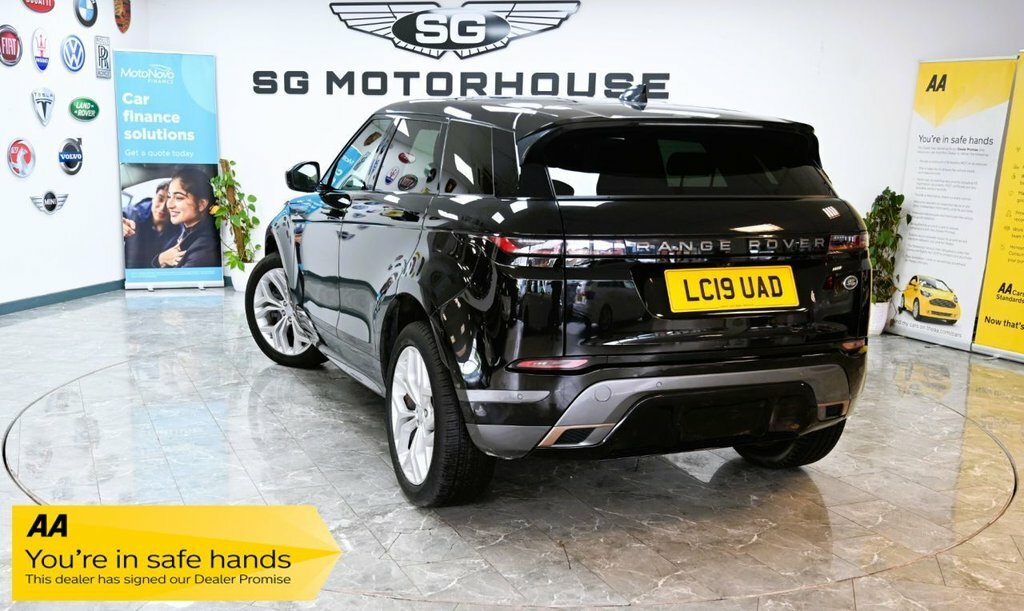 Land Rover Range Rover Evoque 2L R-dynamic S LC19UAD Black #2