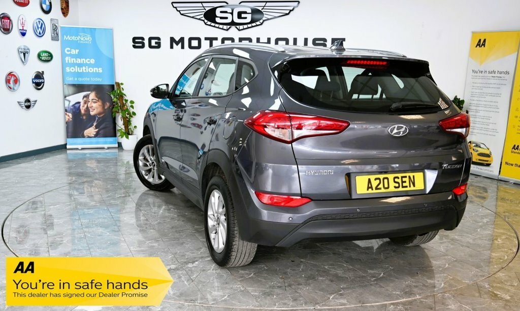 Hyundai Tucson 1.6L Se Nav Grey #2