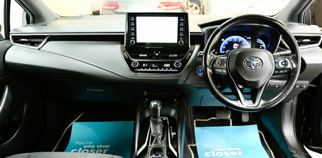 Toyota Corolla 1.8L Icon Tech Black