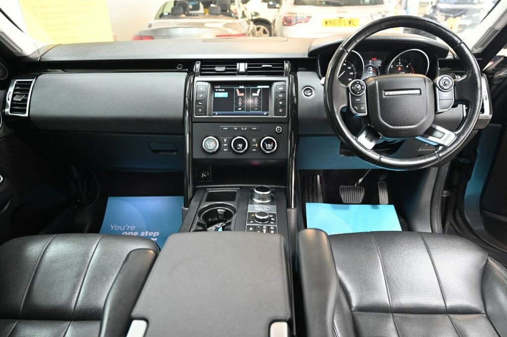 Land Rover Discovery 2L Se SP18YVR Grey #3