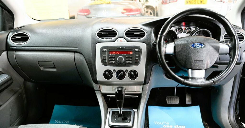 Ford Focus 1L Zetec Black #2
