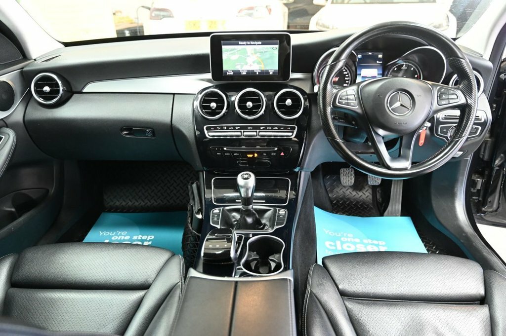 Mercedes-Benz C Class 1.6L Sport Black #2