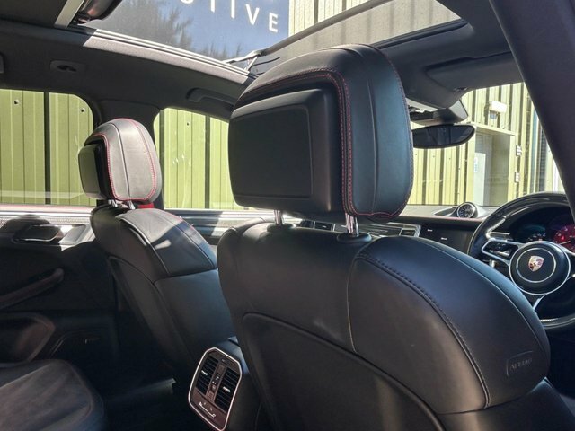 Porsche Macan 3.0T V6 Gts Suv Pdk 4Wd Euro 6 S S 3 KR66MJE Red #3