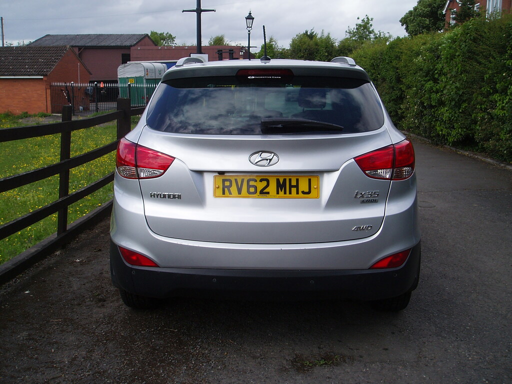 Hyundai Ix35 Premium Crdi RV62MHJ Silver #5