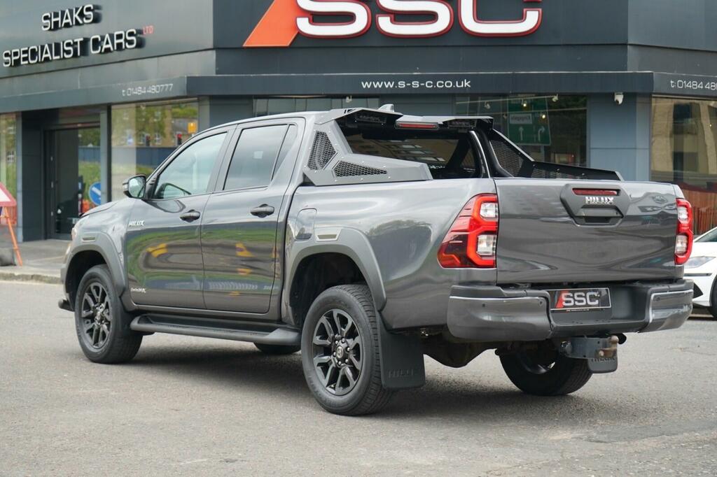 Toyota HILUX 2.8 D-4d Invincible X 4Wd Euro 6 Ss Grey #6