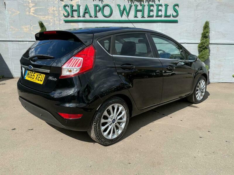 Ford Fiesta 1.0T Ecoboost Titanium X Euro 6 S S - 2015 MD65XEU Black #5