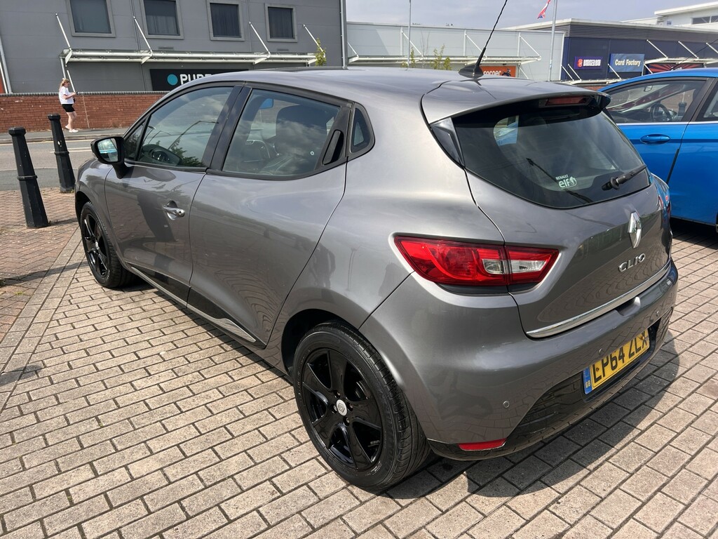 Renault Clio Hatchback 1.2 Dynamique Medianav 1.2 16V 75 2015 LP64ZLX Grey #4