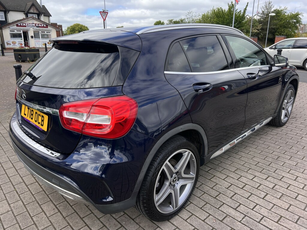 Mercedes-Benz GLA Class Suv 2.1 Gla200d Amg Line 2018 LT18OCB Blue #3