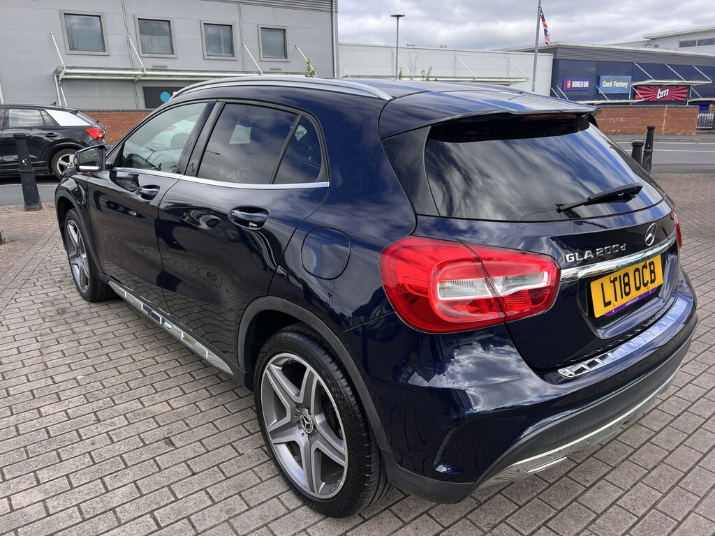 Mercedes-Benz GLA Class Suv 2.1 Gla200d Amg Line 2018 LT18OCB Blue #4