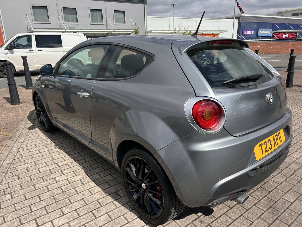 Alfa Romeo MiTo Hatchback 1.6 Jtdm-2 Distinctive 2013 Grey #4