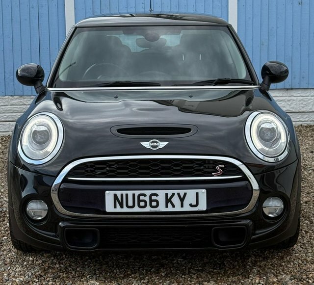 Mini Hatch 2016 2.0 Cooper S Hatchback Euro 6 NU66KYJ Black #2