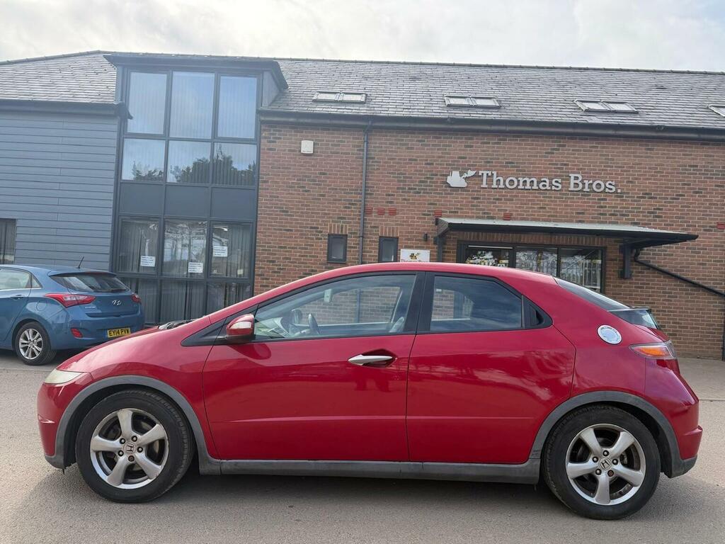 Honda Civic Hatchback 1.8 I-vtec Es 200707 Red #6