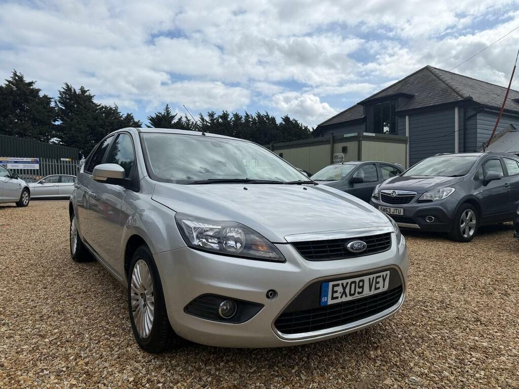 Ford Focus Hatchback 2.0 Titanium 200909 Silver