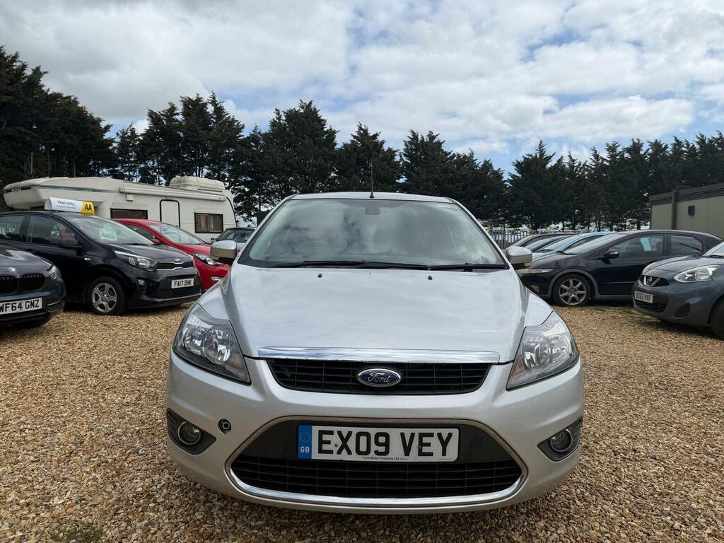 Ford Focus Hatchback 2.0 Titanium 200909 Silver #4