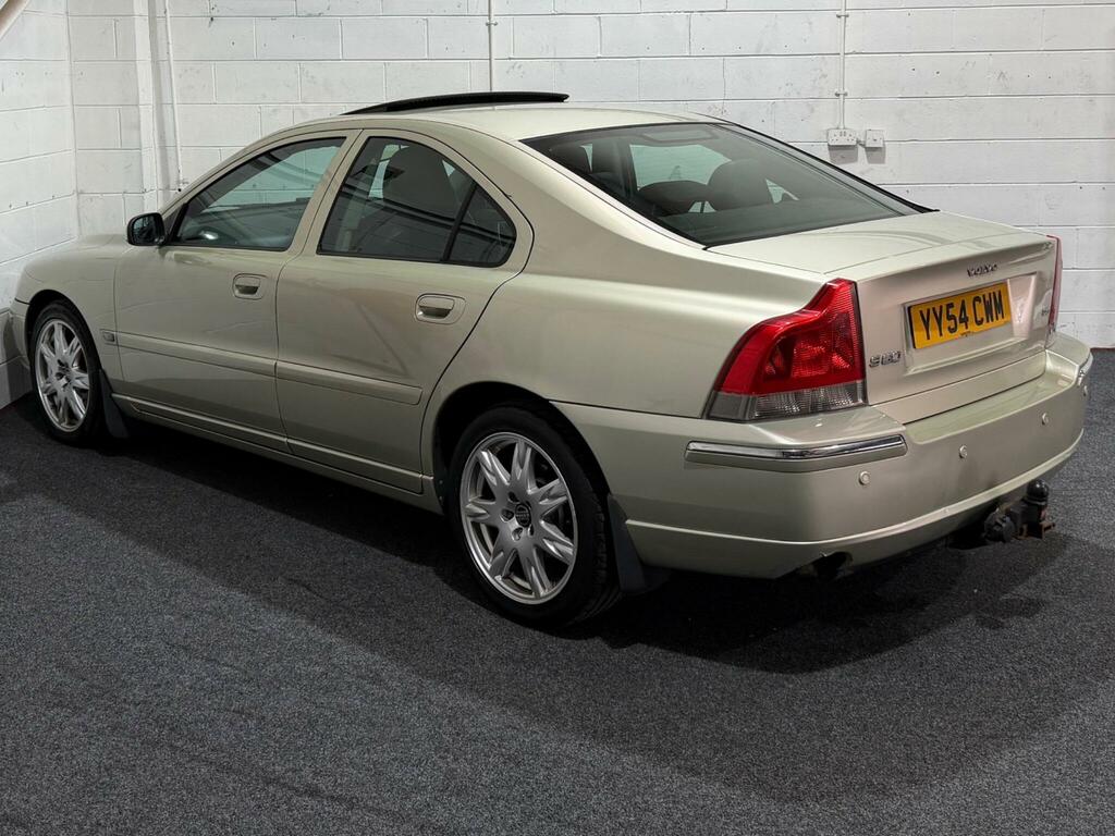 Volvo S60 2.4 D5 Se Gold #4