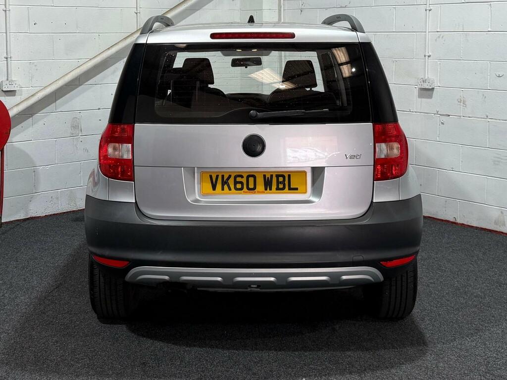 Skoda Yeti S VK60WBL Silver #5