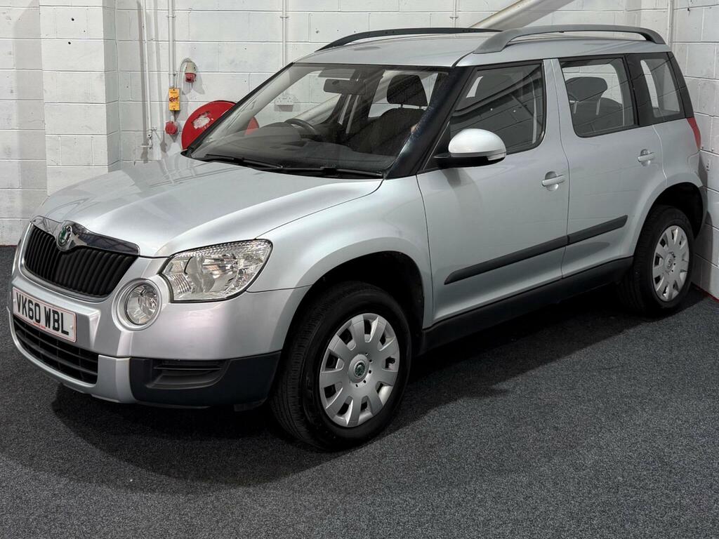 Skoda Yeti S VK60WBL Silver #3