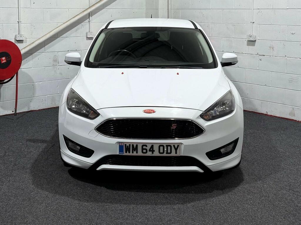 Ford Focus 1.0T Ecoboost Zetec S Euro 6 Ss WM64ODY White #2