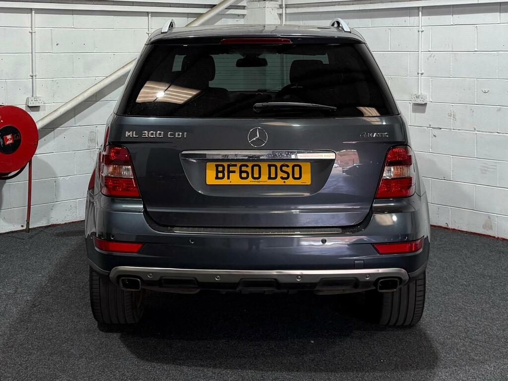 Mercedes-Benz M Class 3.0 Ml300 Cdi V6 Blueefficiency Sport Tiptronic 4W Grey #5