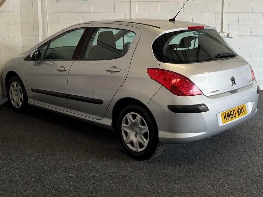 Peugeot 308 1.6 Hdi S Silver #4