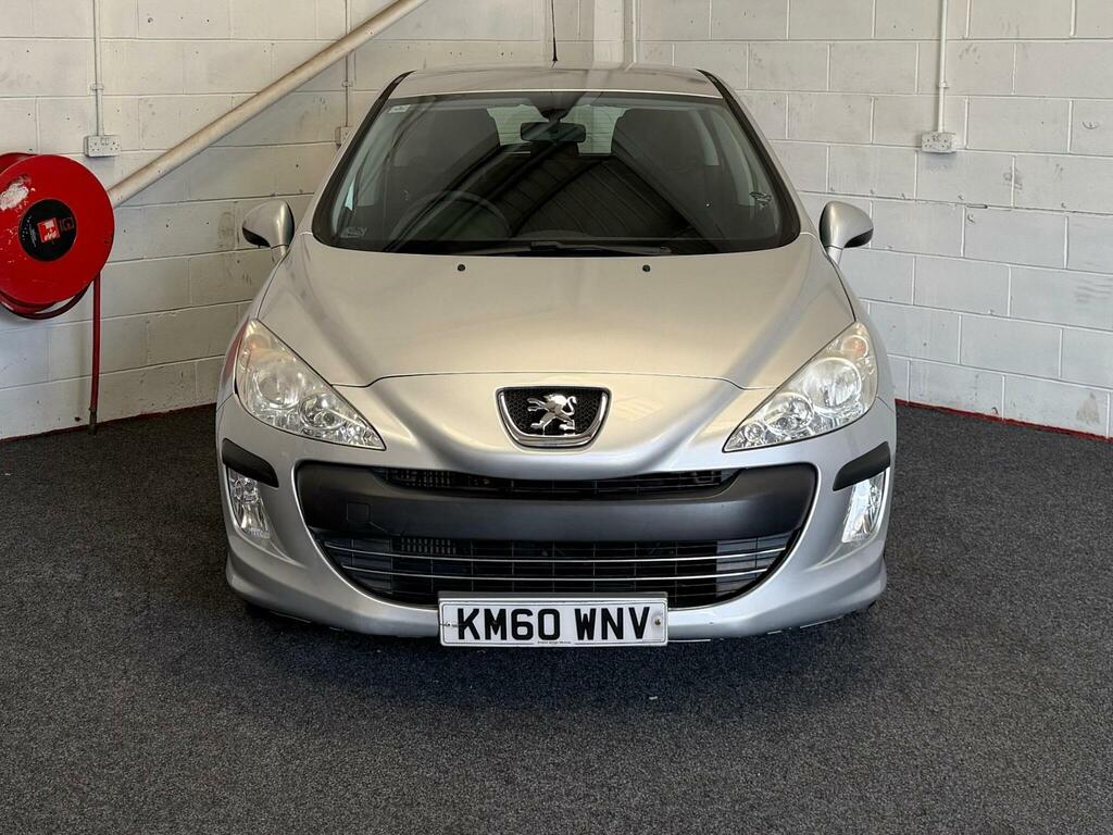 Peugeot 308 1.6 Hdi S Silver #2