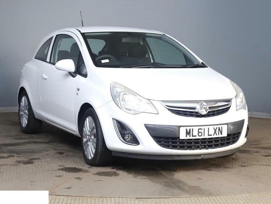 Vauxhall Corsa Excite White