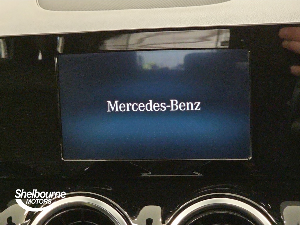 Mercedes-Benz GLA Class Gla 1.3 Gla200 Sport Suv 7G-dct PF70WGX White #5