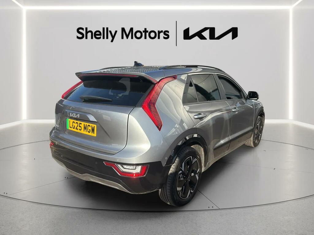 Kia e-Niro 150Kw 4 65Kwh LG25MGW Silver #5