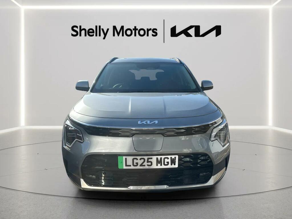 Kia e-Niro 150Kw 4 65Kwh LG25MGW Silver #3