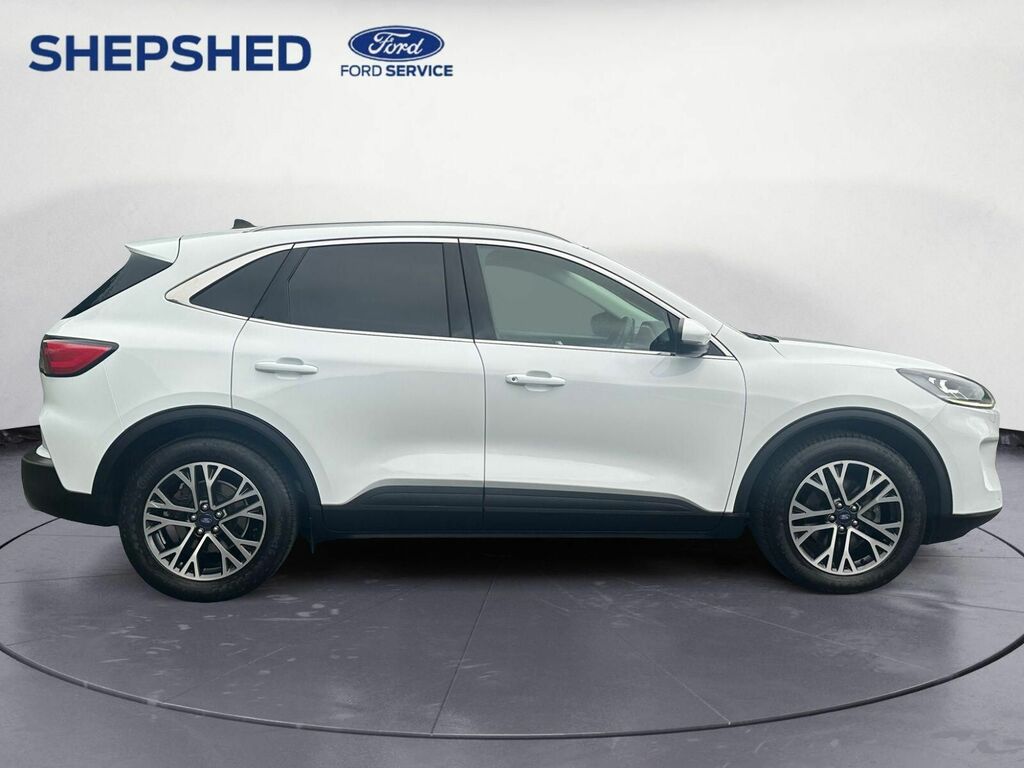Ford Kuga 2.0 Ecoblue Titanium Awd Euro 6 Ss YE70UVA White #2
