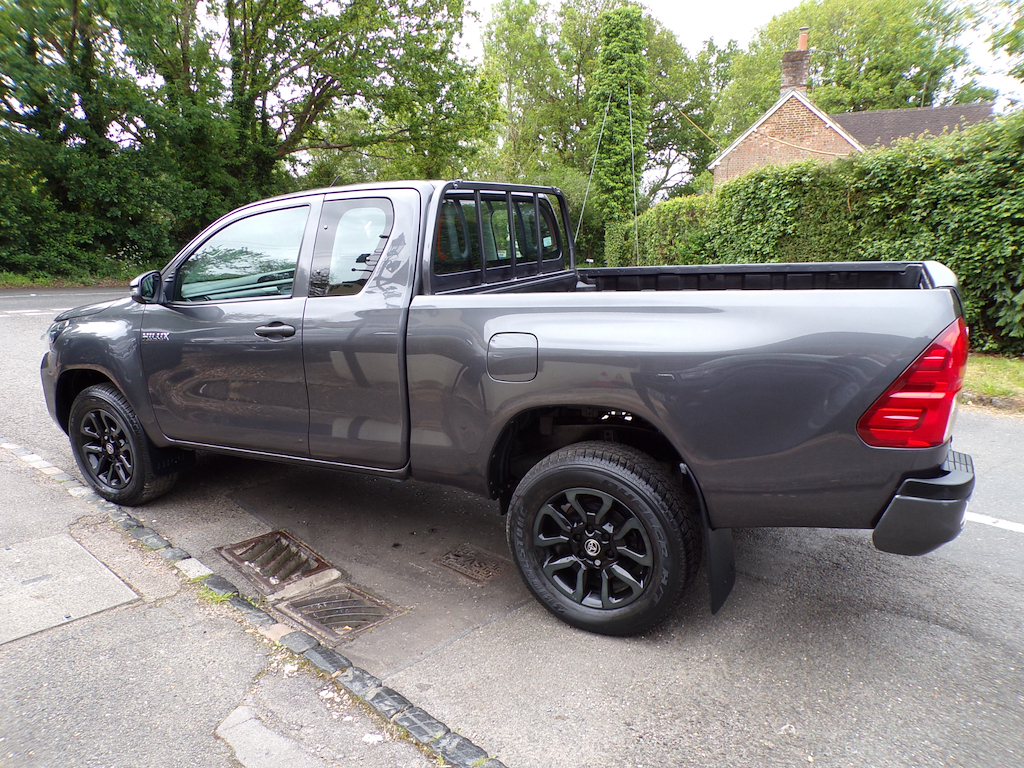 Toyota HILUX 2.4 D-4d Active Extra Pickup Extended Cab Dies WP21EHV Grey #3