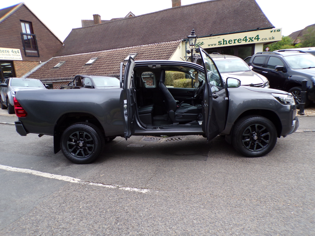 Toyota HILUX 2.4 D-4d Active Extra Pickup Extended Cab Dies WP21EHV Grey #5