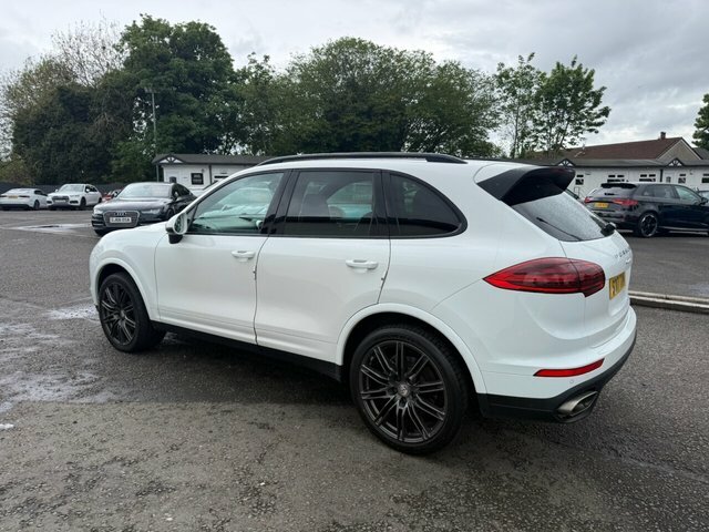 Porsche Cayenne 3.0 Td V6 Suv Tiptronics 4Wd Euro 6 S White #6