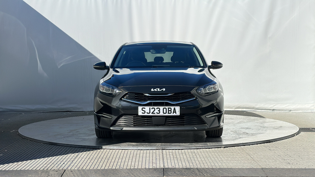Kia Ceed 1.5 T-gdi 3 Hatchback Dct Euro 6 Ss SJ23OBA Black #3