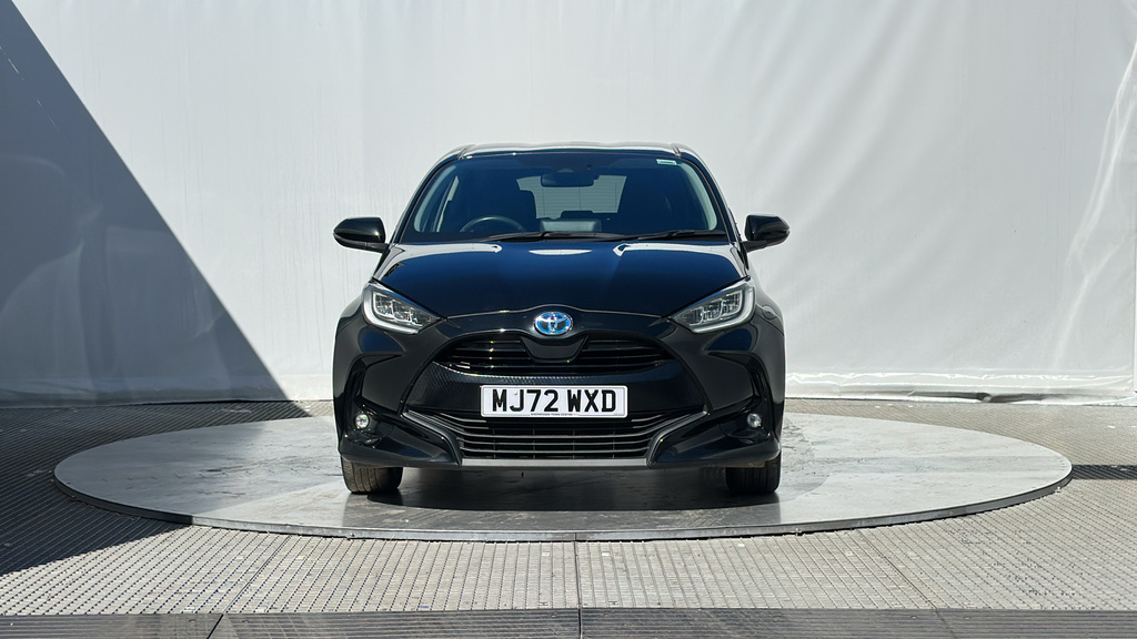Toyota Yaris 1.5 Vvt-h Design Hatchback Hybrid E-cvt MJ72WXD Black #3