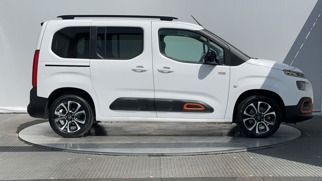 Citroen e-Berlingo 50Kwh Flair Xtr M Mpv 7.4Kw Cha White #5