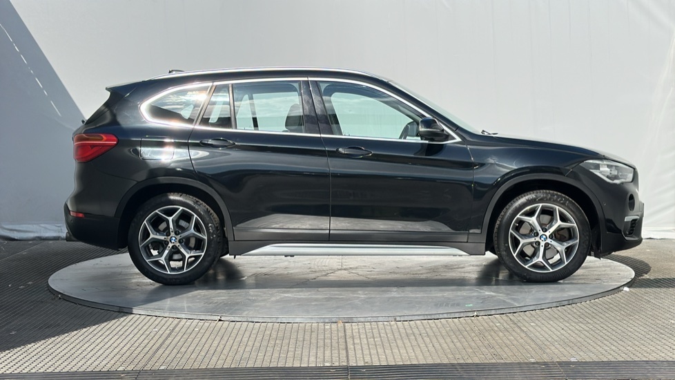 BMW X1 2.0 20I Xline Suv Xdrive Euro 6 S BA60FAN Black #5