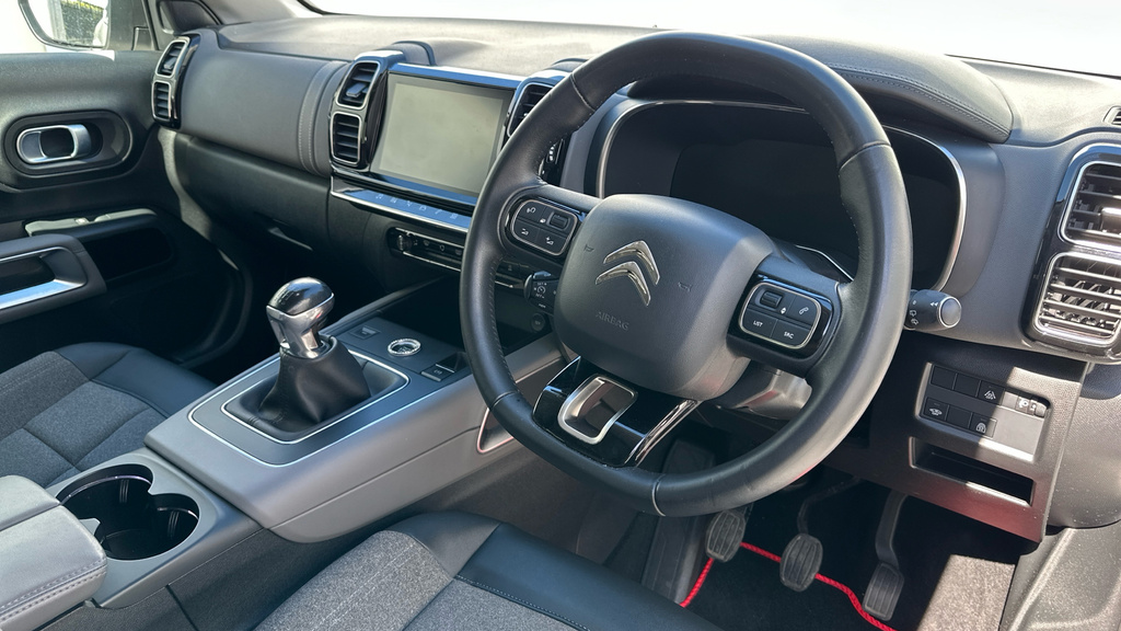 Citroen C5 Aircross 1.2 Puretech C-series Suv Euro 6 KP70ULH White #2