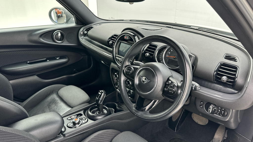 Mini Clubman 1.5 Cooper Estate 6Dr Steptronic Euro 6 S Silver #2