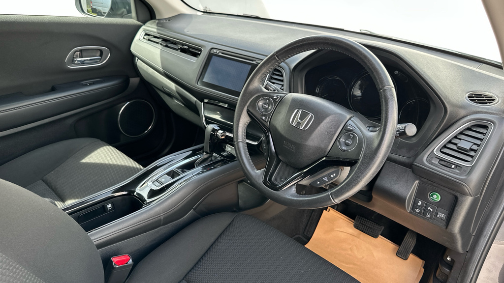 Honda Hr-V 1.5 I-vtec Se Suv Cvt Euro 6 Ss 130 SS16KLE Grey #2