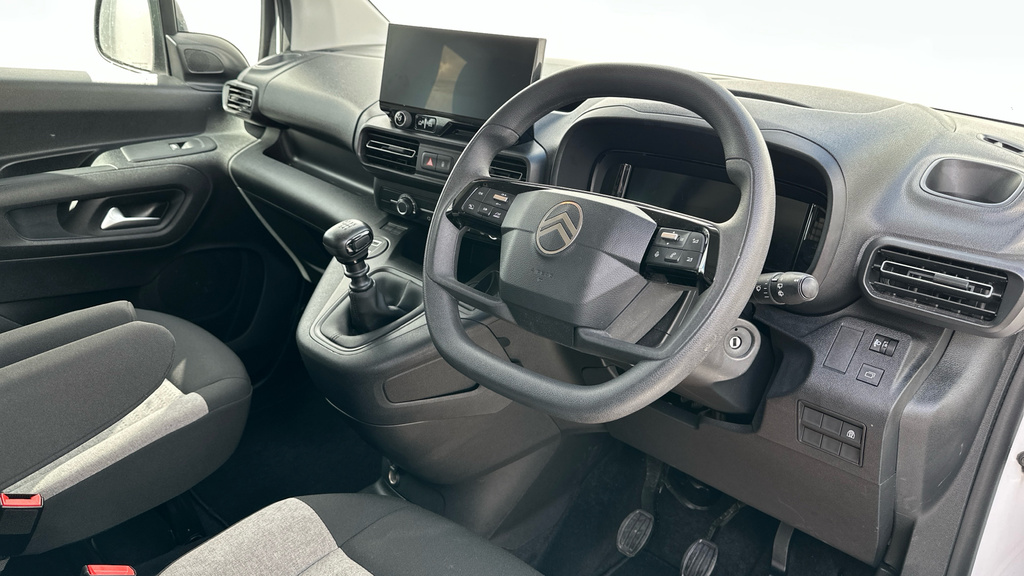 Citroen Berlingo 1.2 Puretech Plus M Combi Van Double Cab Petro CV59AJO White #2