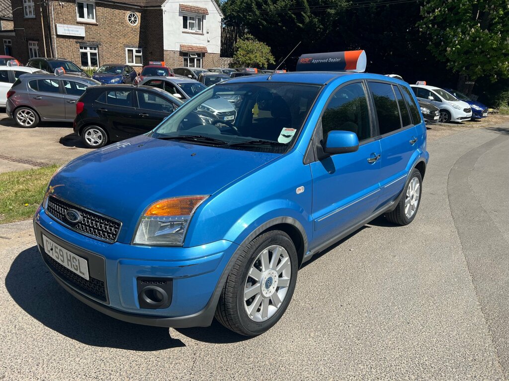 Ford Fusion 1.6 Titanium Hatchback 179 G Blue