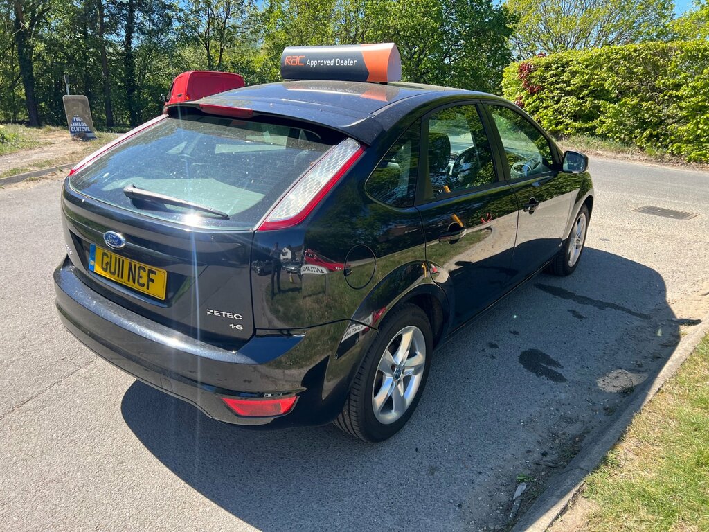 Ford Focus 1.6 Zetec Hatchback 161 Gkm, 9 GU11NCF Black #4